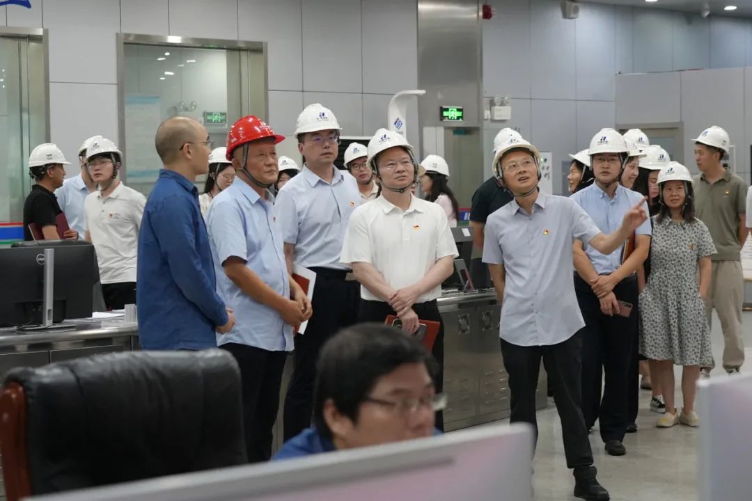 长江新区发改局党支部、科创局党支部与阳逻电厂开发建设部党支部开展联学共建活动